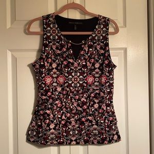 Gorgeous sleeveless blouse